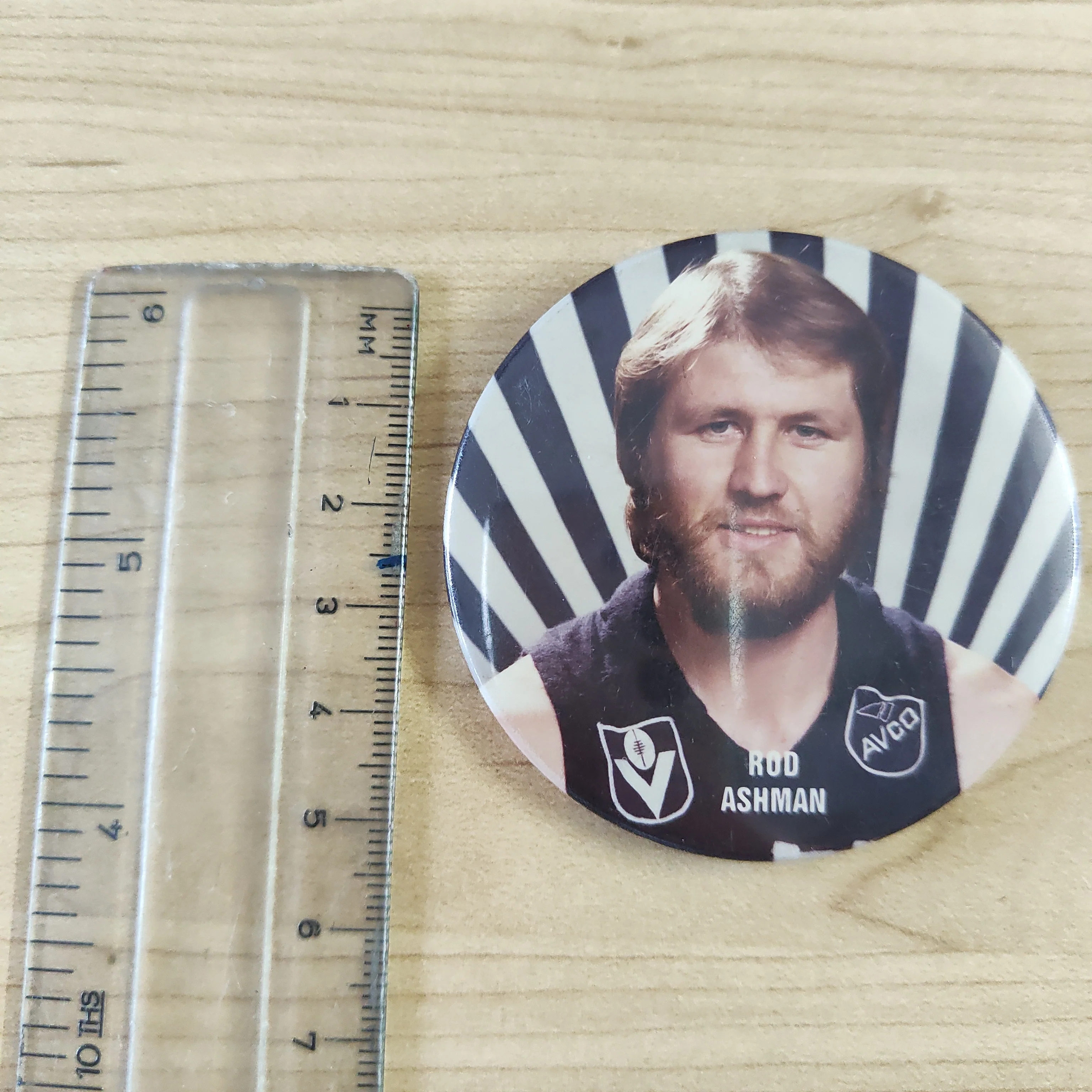 Carlton Football Club Vintage Player Button Badge Rod Ashman - Image 3