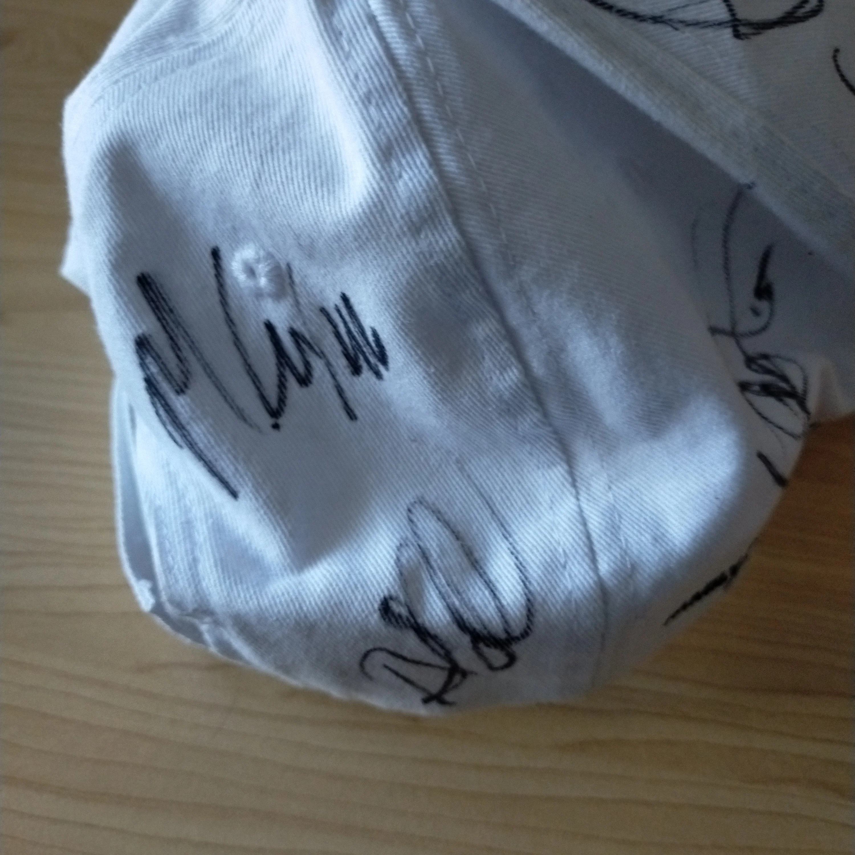 Collingwood Football Club Family Fun Run and Walk Hat Signed By Collingwood Team - Image 6