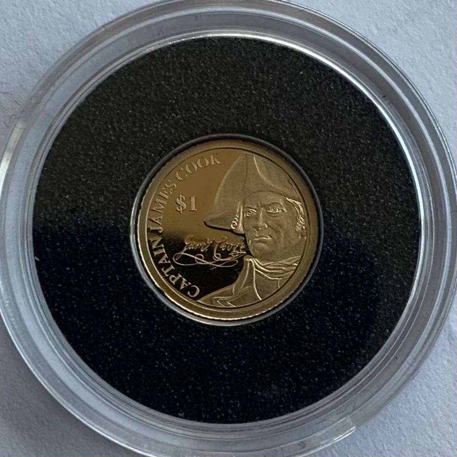 Cook Islands 2016 Macquarie Mint $1 Captain James Cook .5 grams of .585 Gold Coin