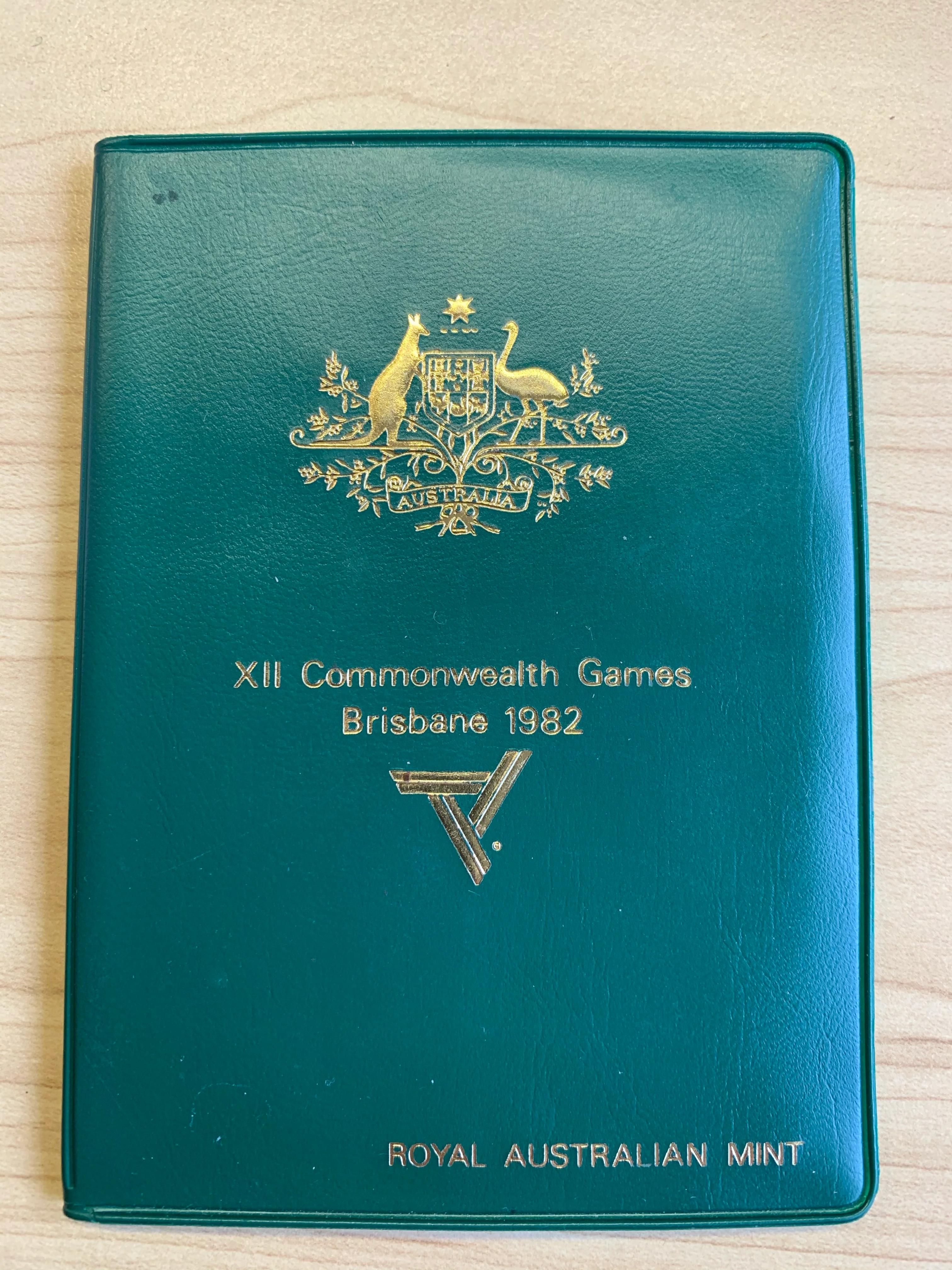Australia 1982 Royal Australian Mint  Commonwealth Games Uncirculated Coin Set - Image 3
