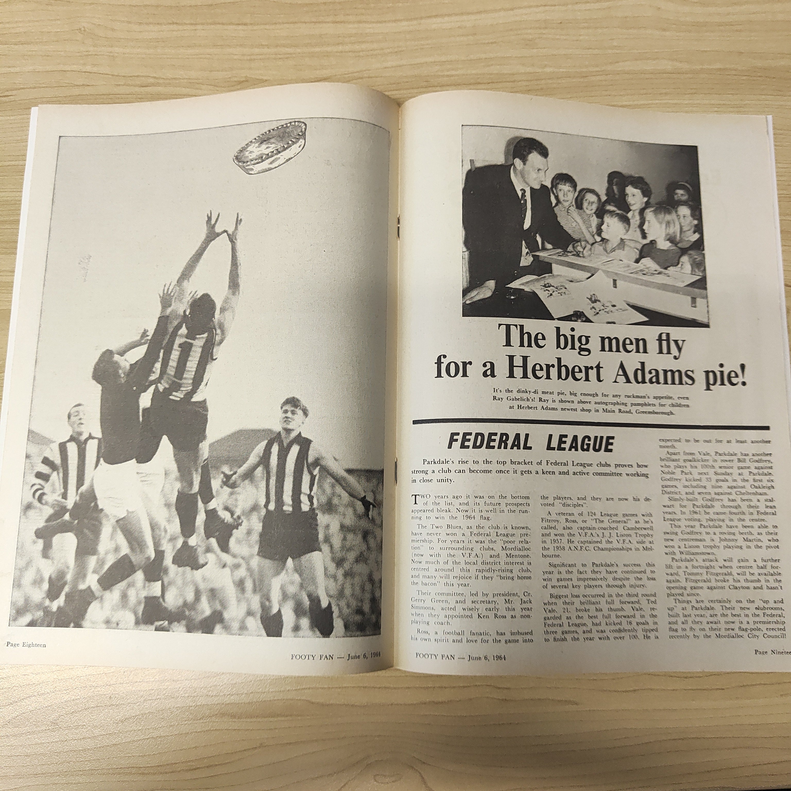 Footy Fan June 6 1964 Vol. 2, No.7 Football Magazine - Image 3