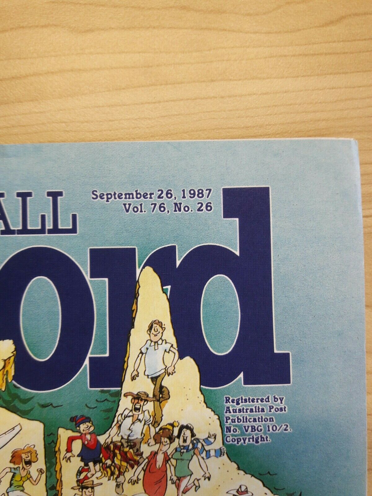 Grand Final Souvenir Carlton Vs Hawthorn Match Day Edition Footy Record... - Image 2