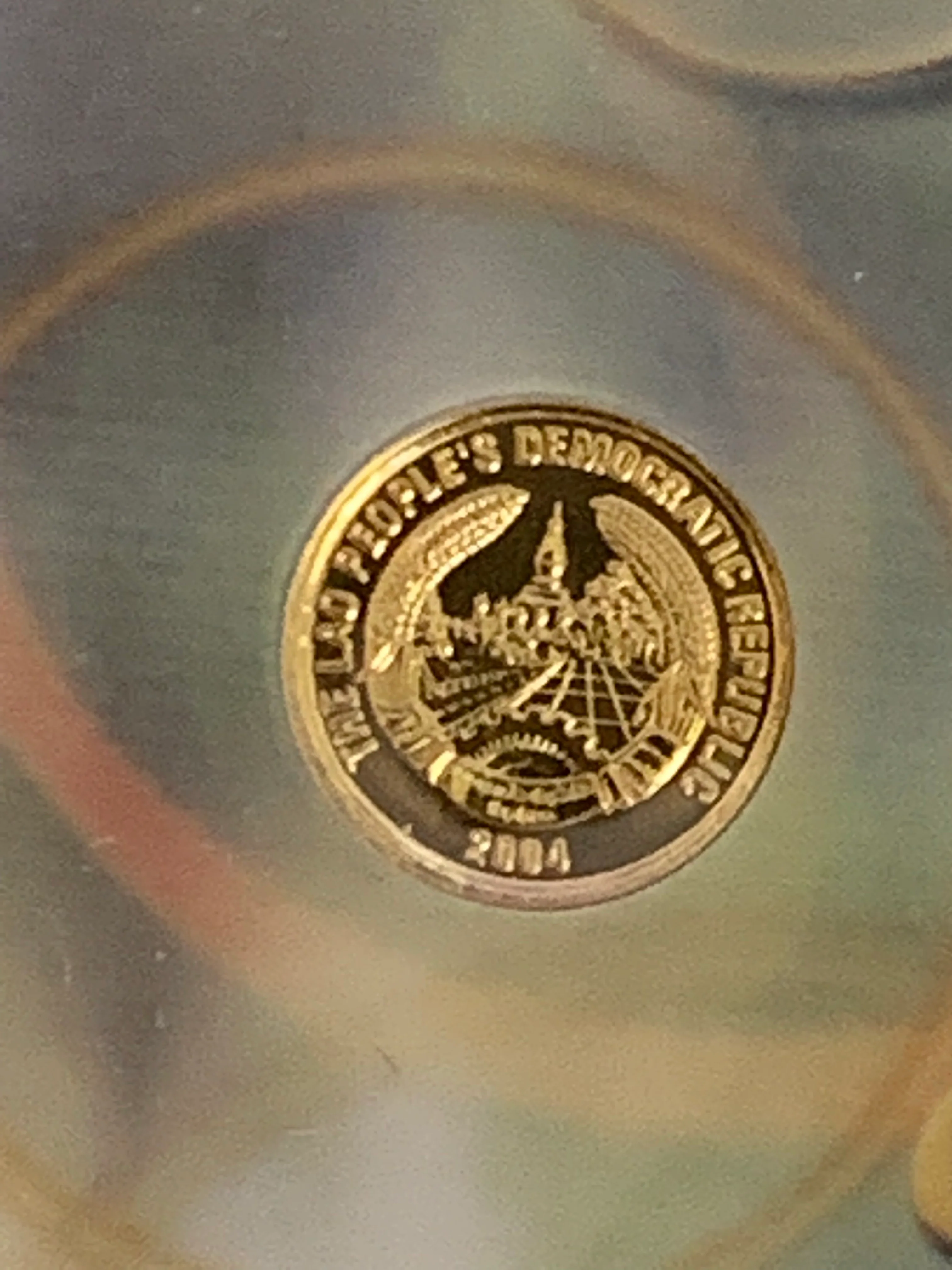 Laos 2004 5,000 Kip Golden Monkey Gold Coin. - Image 3