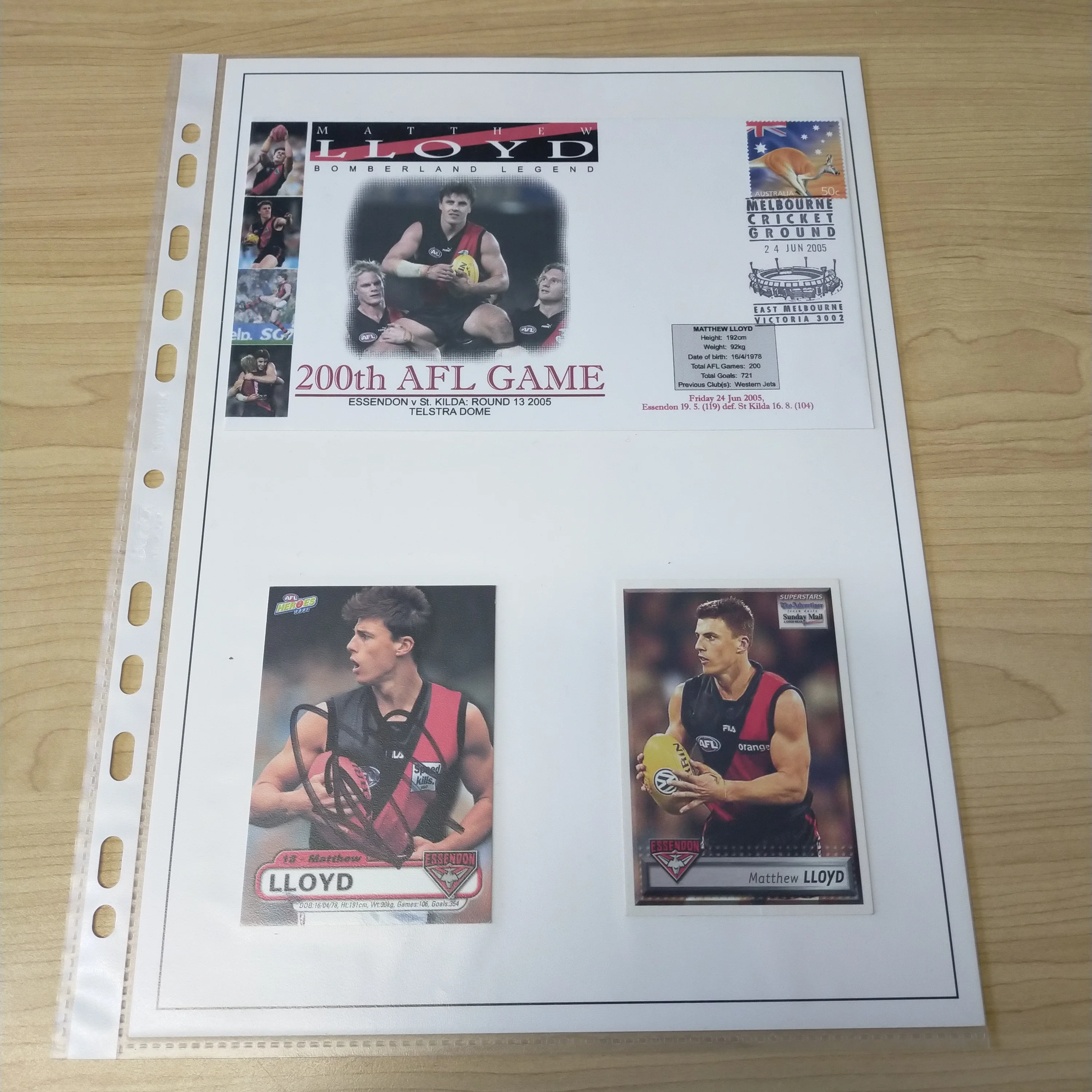 Lot of 4 AFL VFL Essendon Player Signatures Matthew Lloyd - Image 4