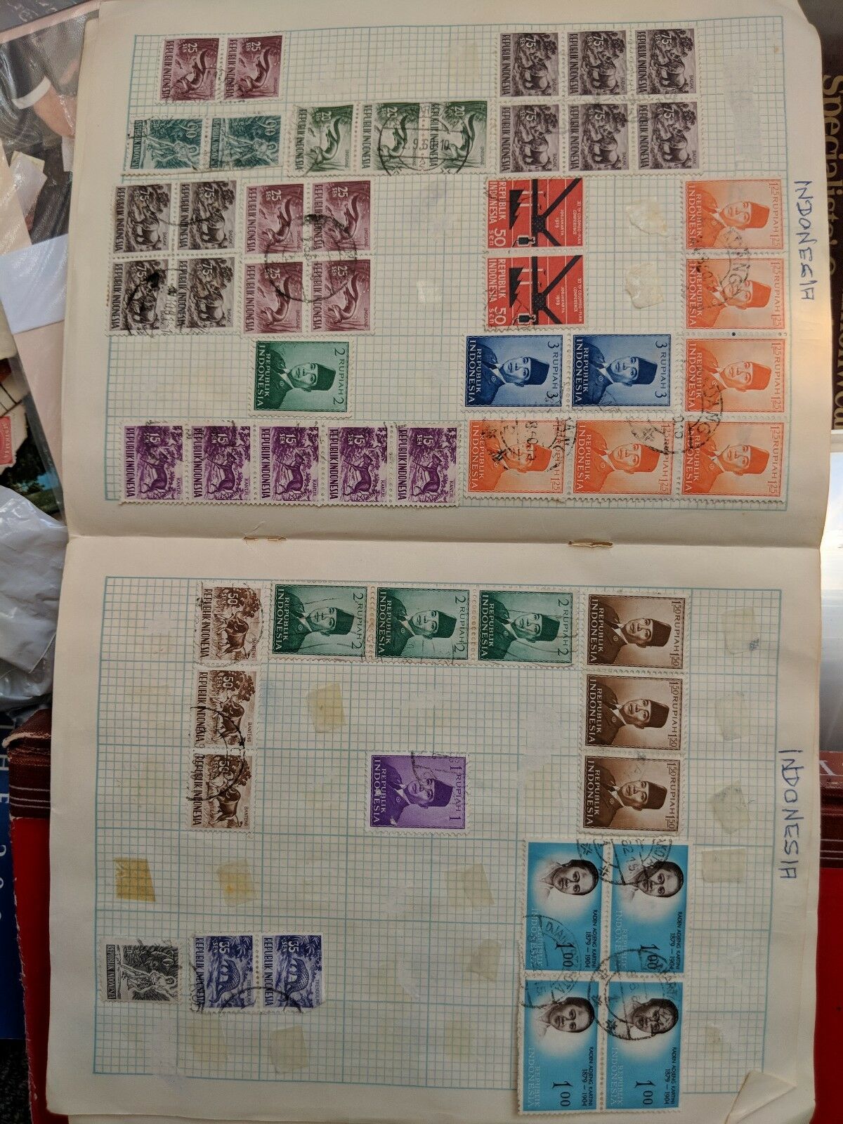 Lucky Dip Large Box of World Stamps. Hours of fun to be had! - Image 6