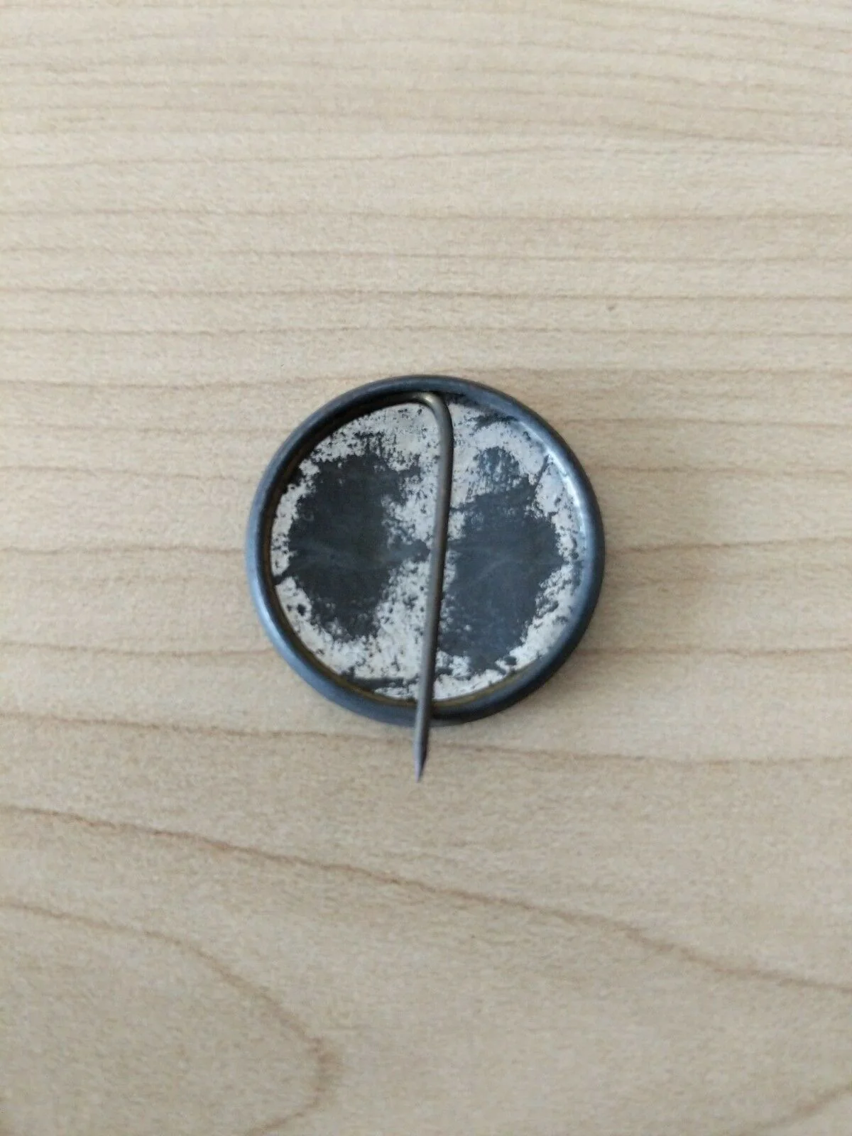 Pat Bourke Argus Tin Badge South Melbourne - Image 2