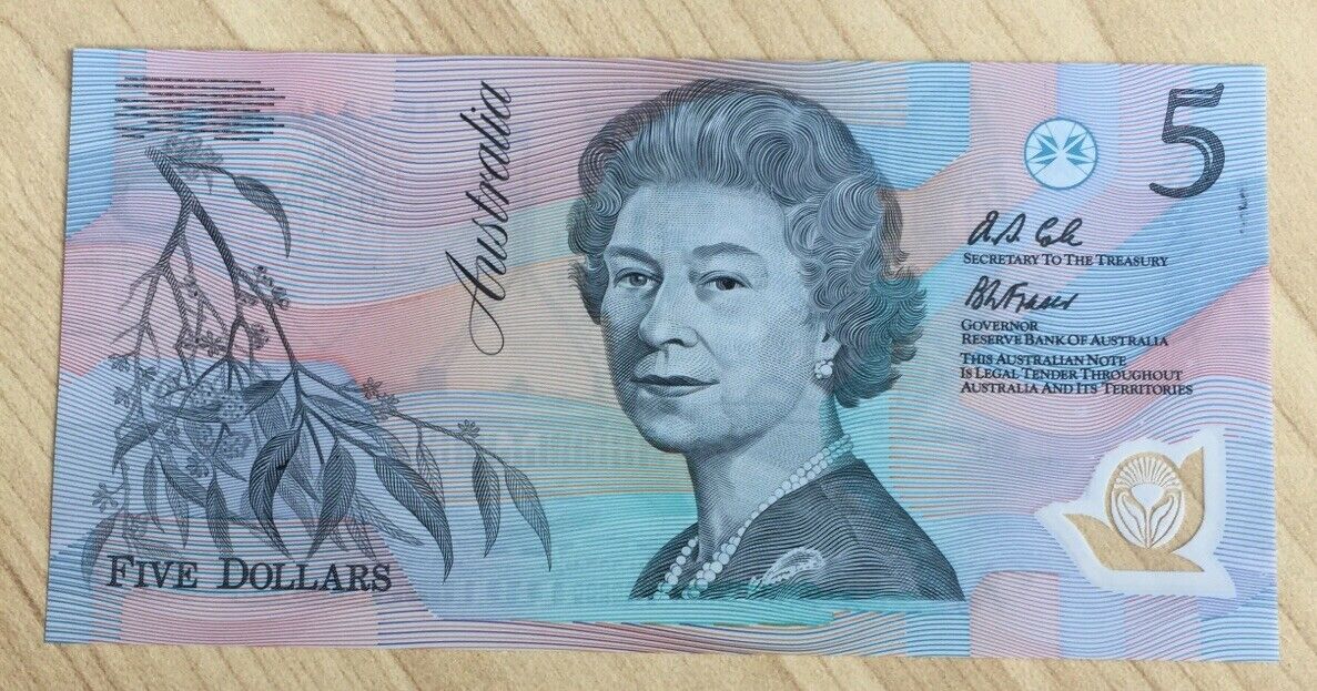 R214L 1992 $5 Fraser Cole Polymer Banknote Dark Green Serial No. Last Prefix - Image 2