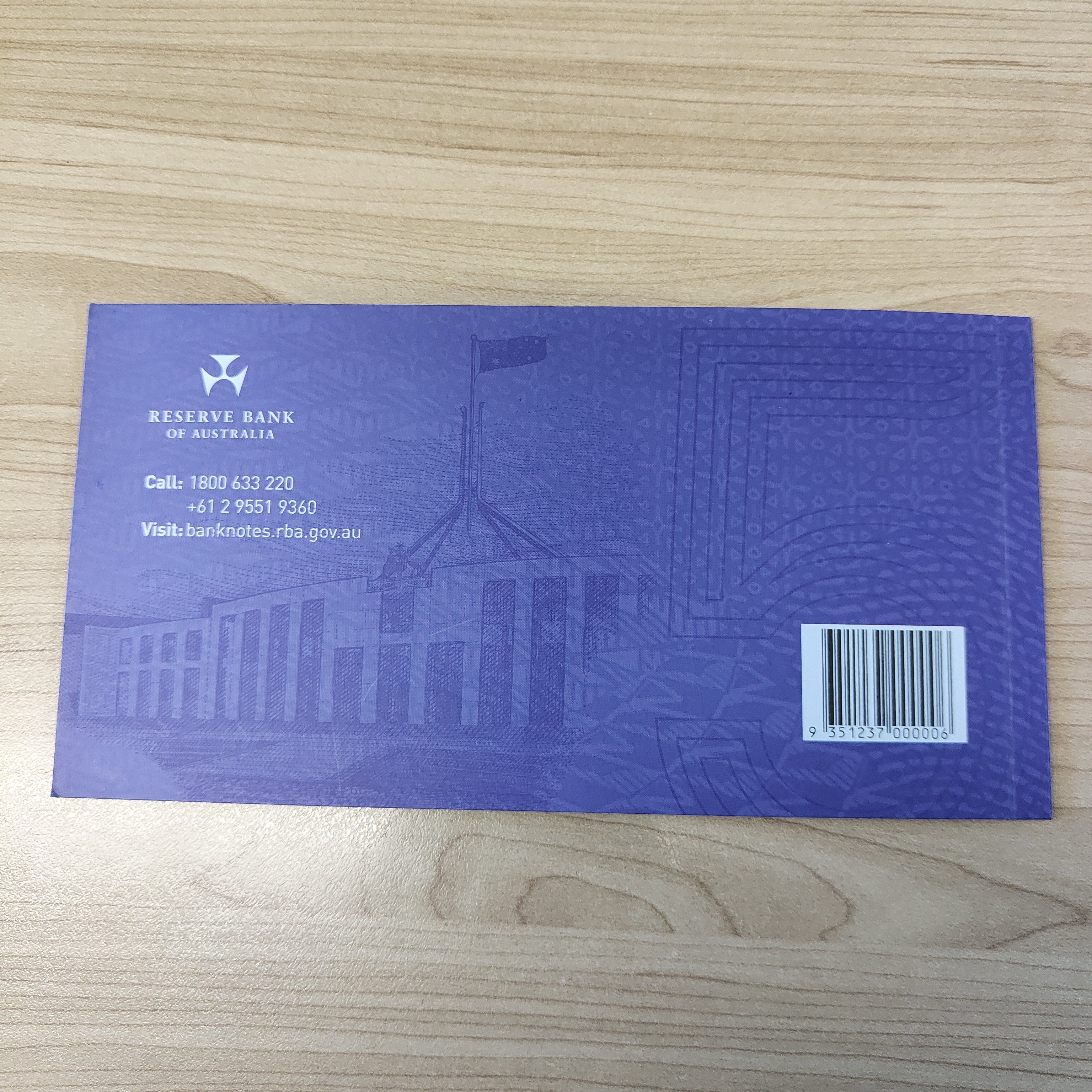 Reserve Bank of Australia Next Generations of $5 Uncirculated Banknote Folder - Image 4