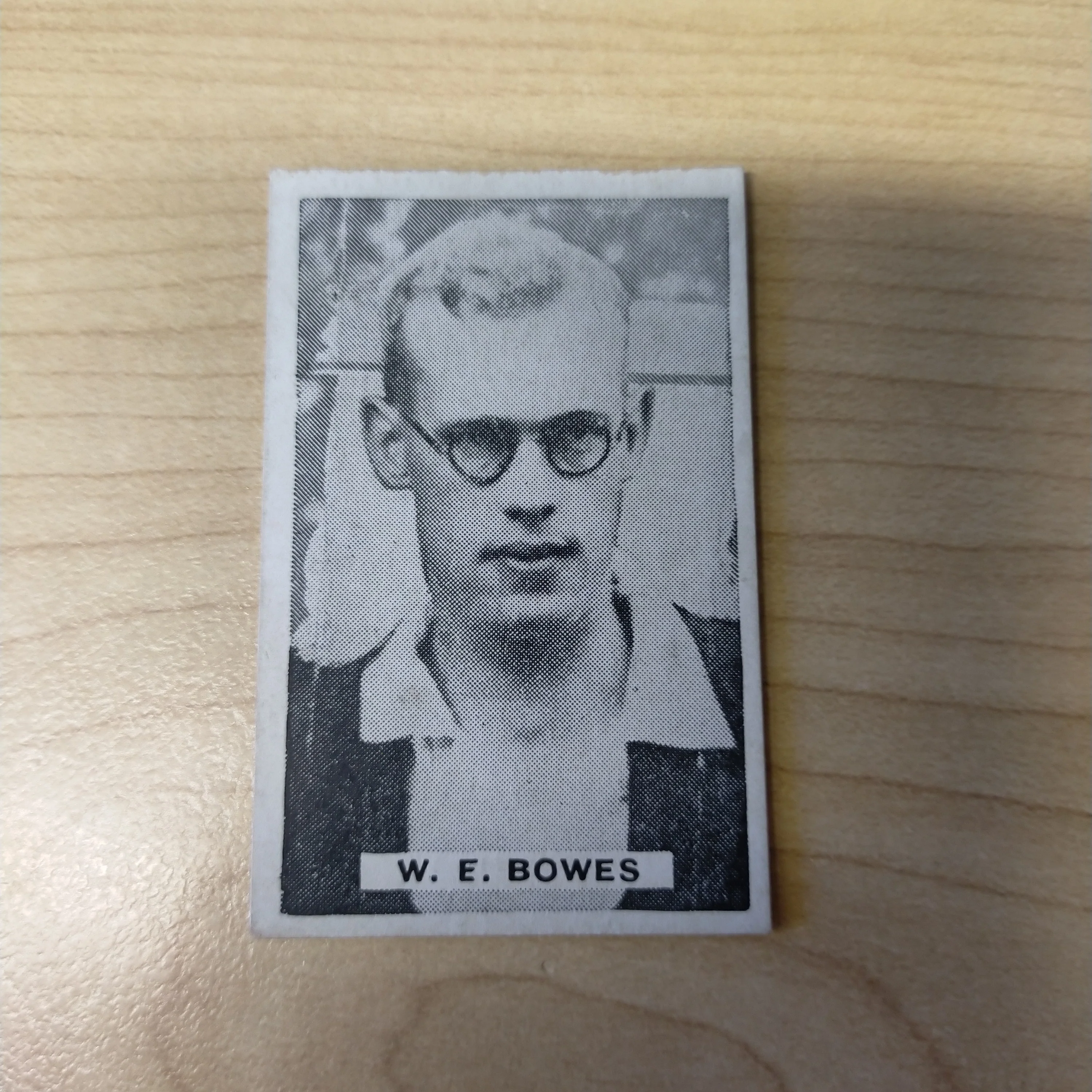 Sweetacres Champion Chewing Gum W E Bowes Prominent Cricketers Cricket Cigarette Card No.62
