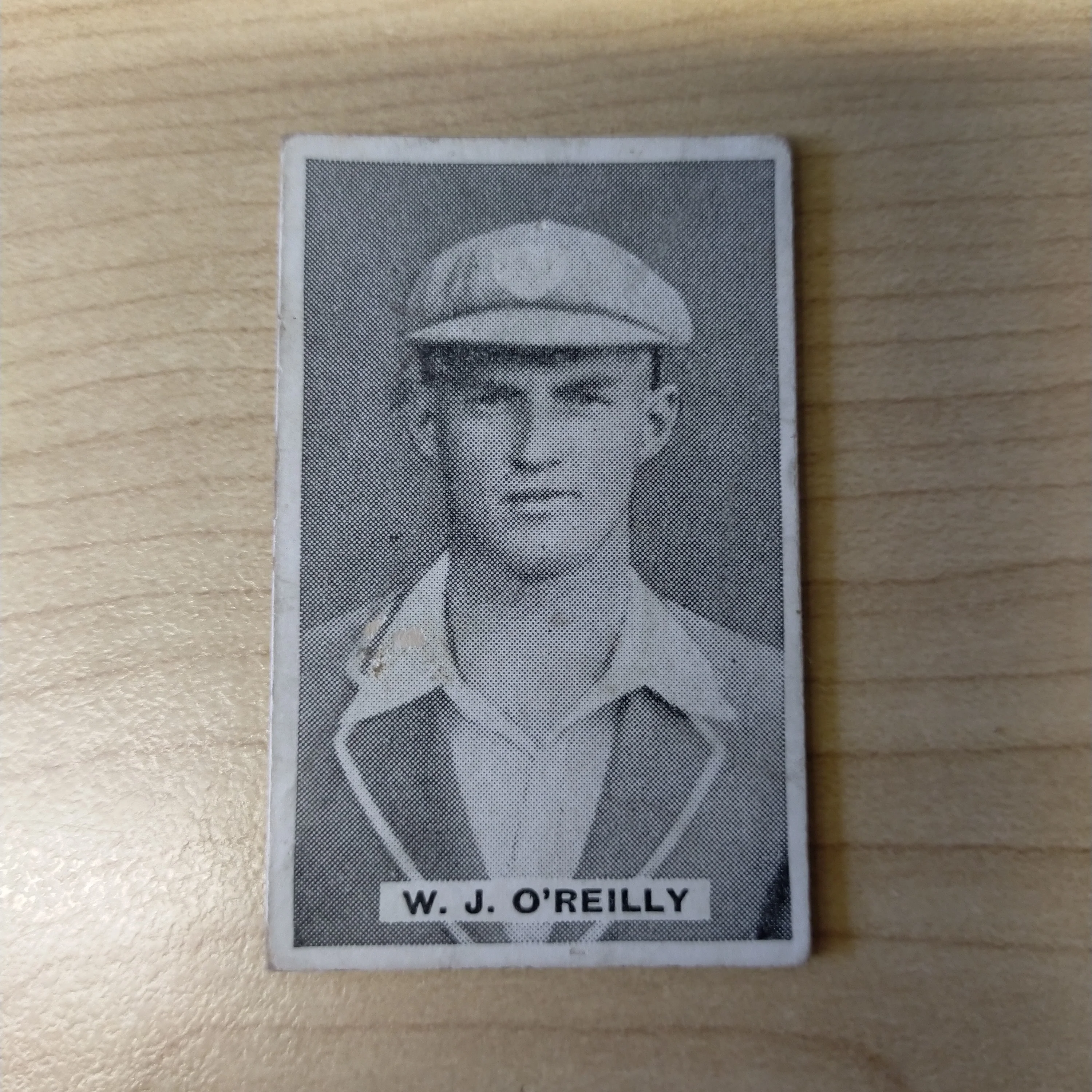 Sweetacres Champion Chewing Gum W J O'Reilly Test Match Records Cricket Cigarette Card No.27