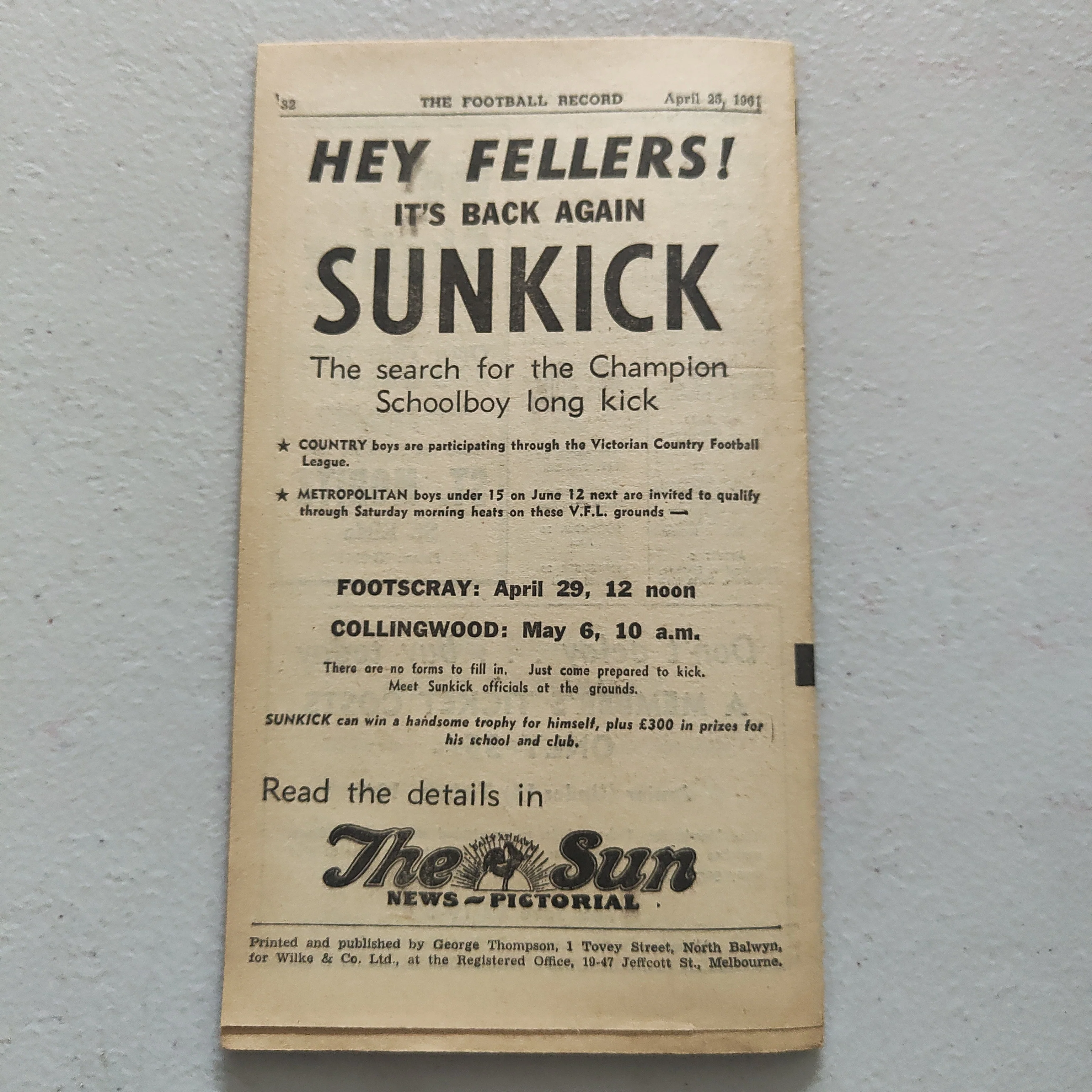 VFL 1961 April 25 Essendon v Melbourne Football Record - Image 3